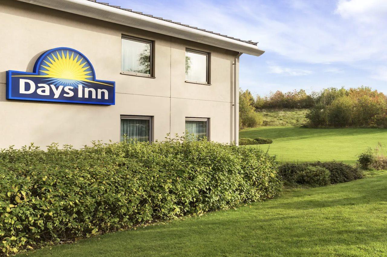 Days Inn Cannock - Norton Canes Zewnętrze zdjęcie