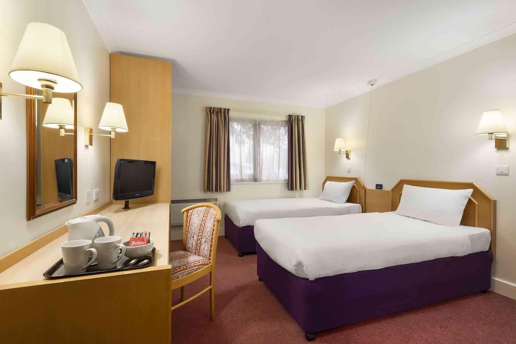 Days Inn Cannock - Norton Canes Zewnętrze zdjęcie