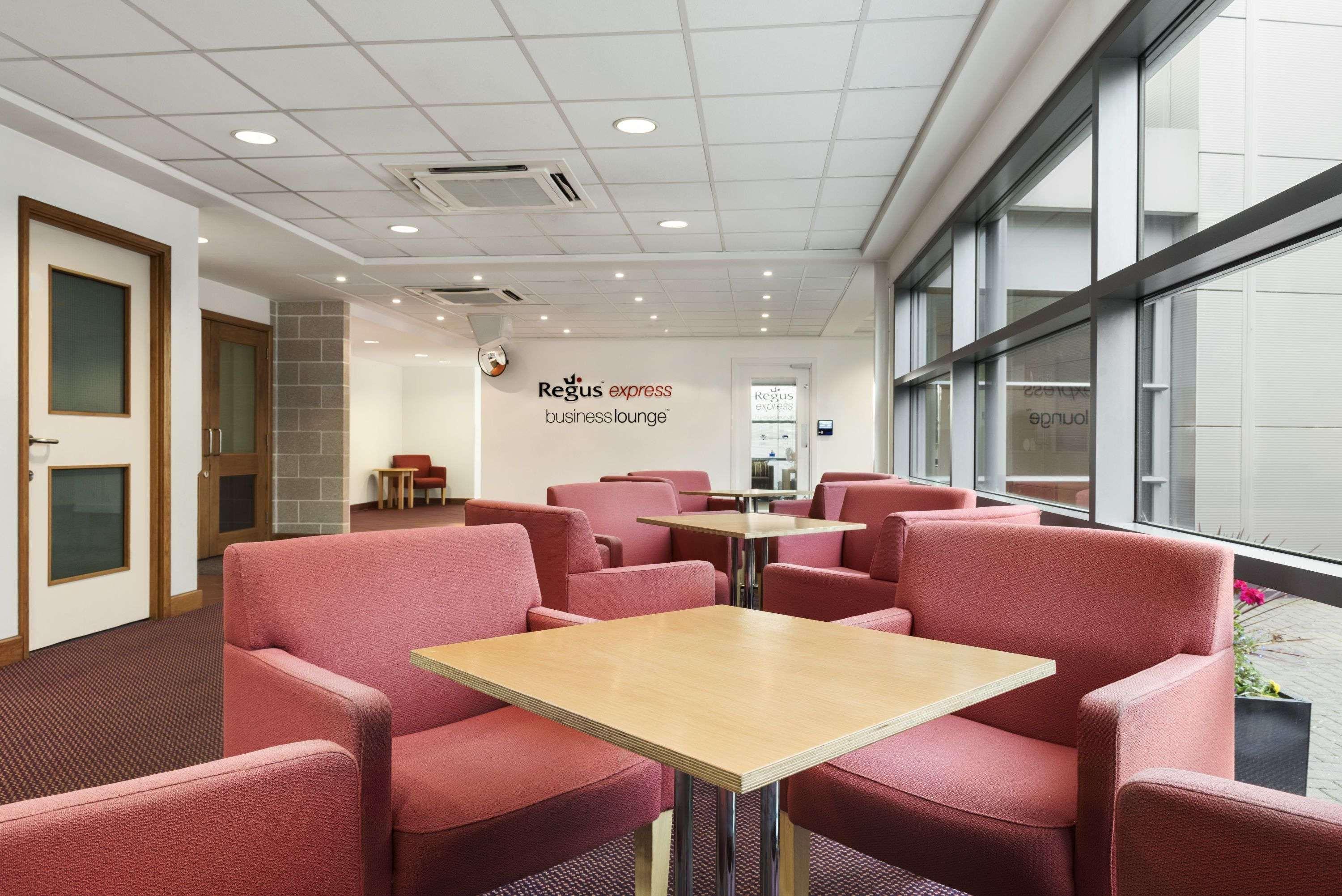 Days Inn Cannock - Norton Canes Zewnętrze zdjęcie